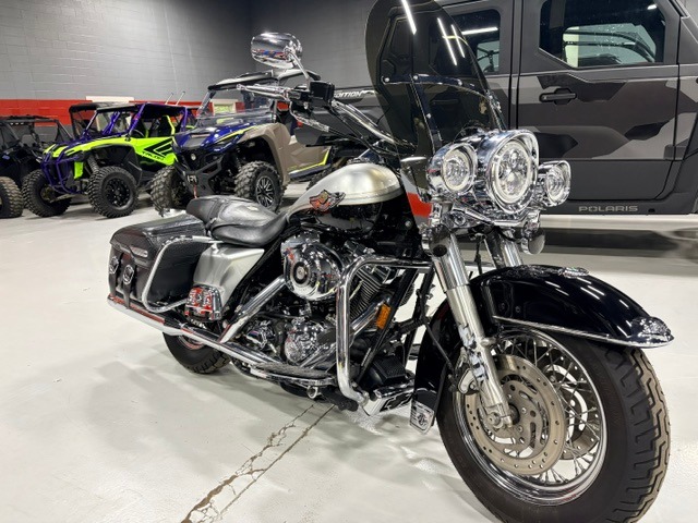 2003 Harley-Davidson FLHRCI Road King® Classic 1