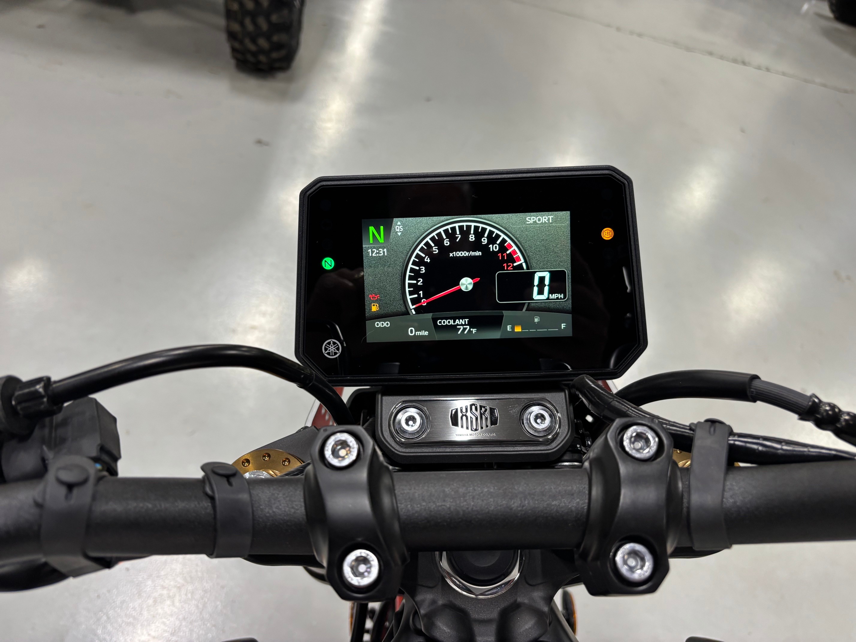 2026 Yamaha XSR900 12