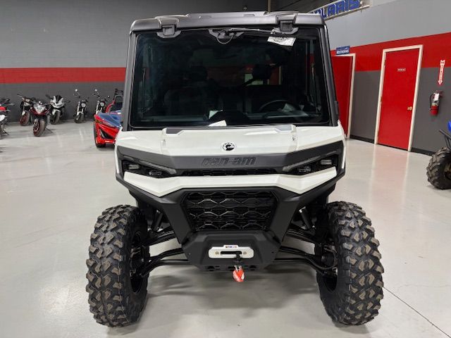 2026 Can-Am™ Defender MAX Limited HD11 9