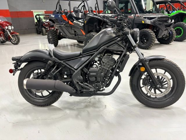 2026 Honda Rebel 300 E-Clutch 2