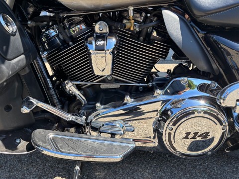 2017 Harley-Davidson CVO™ Limited Motorcycles Brilliant Ohio X2125
