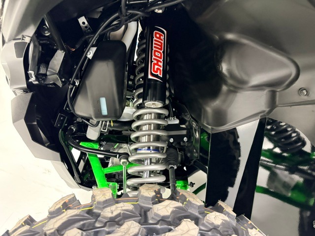 2027 Kawasaki TERYX KRX® 1000 TR 7