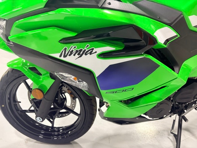 2026 Kawasaki Ninja® 500 6