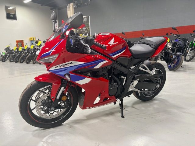 2026 Honda CBR650R E-Clutch 2