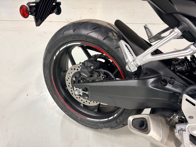 2026 Honda CBR650R E-Clutch 12
