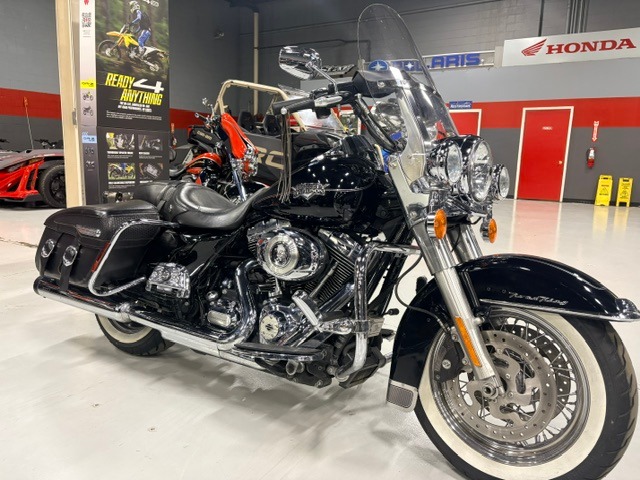 2011 Harley-Davidson Road King® Classic 1