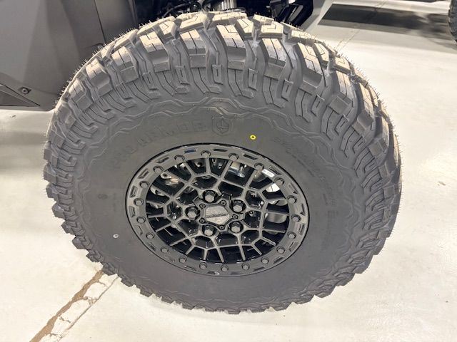 2026 Polaris RZR Pro R Ultimate 5