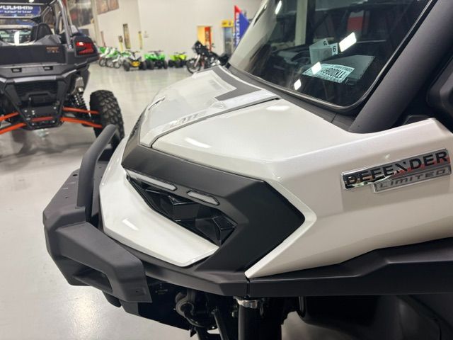 2026 Can-Am™ Defender Limited HD11 4