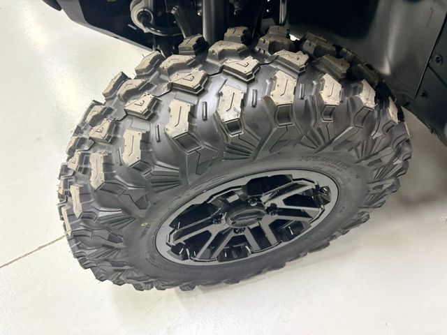 2026 Can-Am™ Defender Limited HD11 5