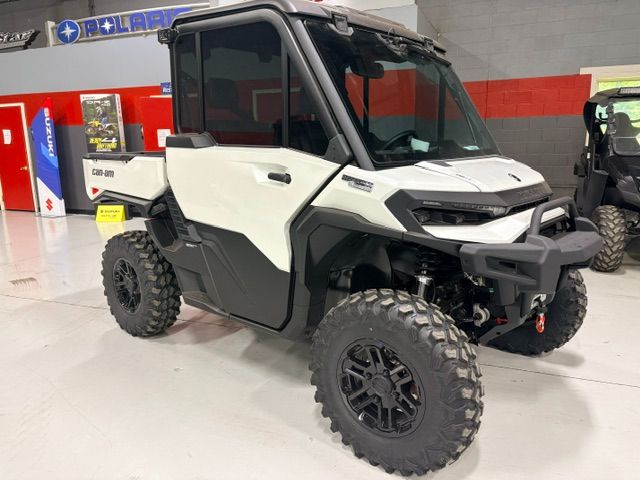 2026 Can-Am™ Defender Limited HD11 1