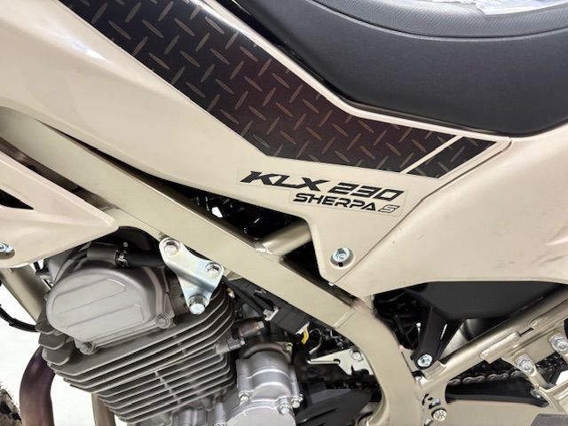 ガブリエル新一 2026 Kawasaki KLX®230 SHERPA S ABS Motorcycles Brilliant Ohio CALL