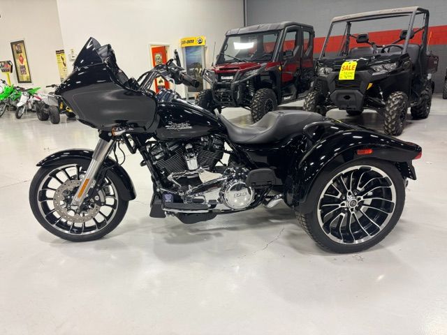 2023 Harley-Davidson Road Glide® 3 6