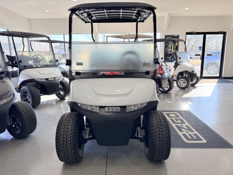 2026 E-Z-GO RXV 2 Freedom ELiTE Lithium in Hawarden, Iowa - Photo 4