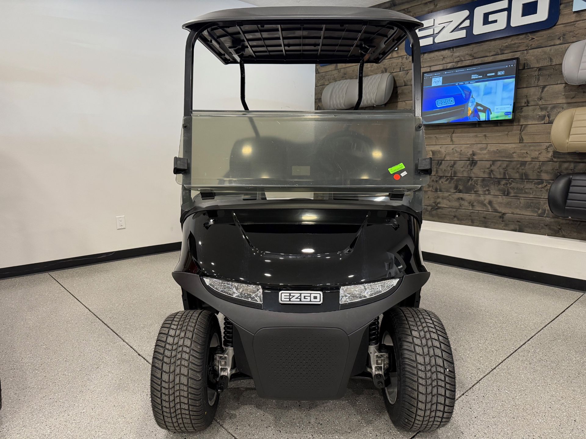 2026 E-Z-GO Freedom RXV ELiTE Lithium in Hawarden, Iowa - Photo 7