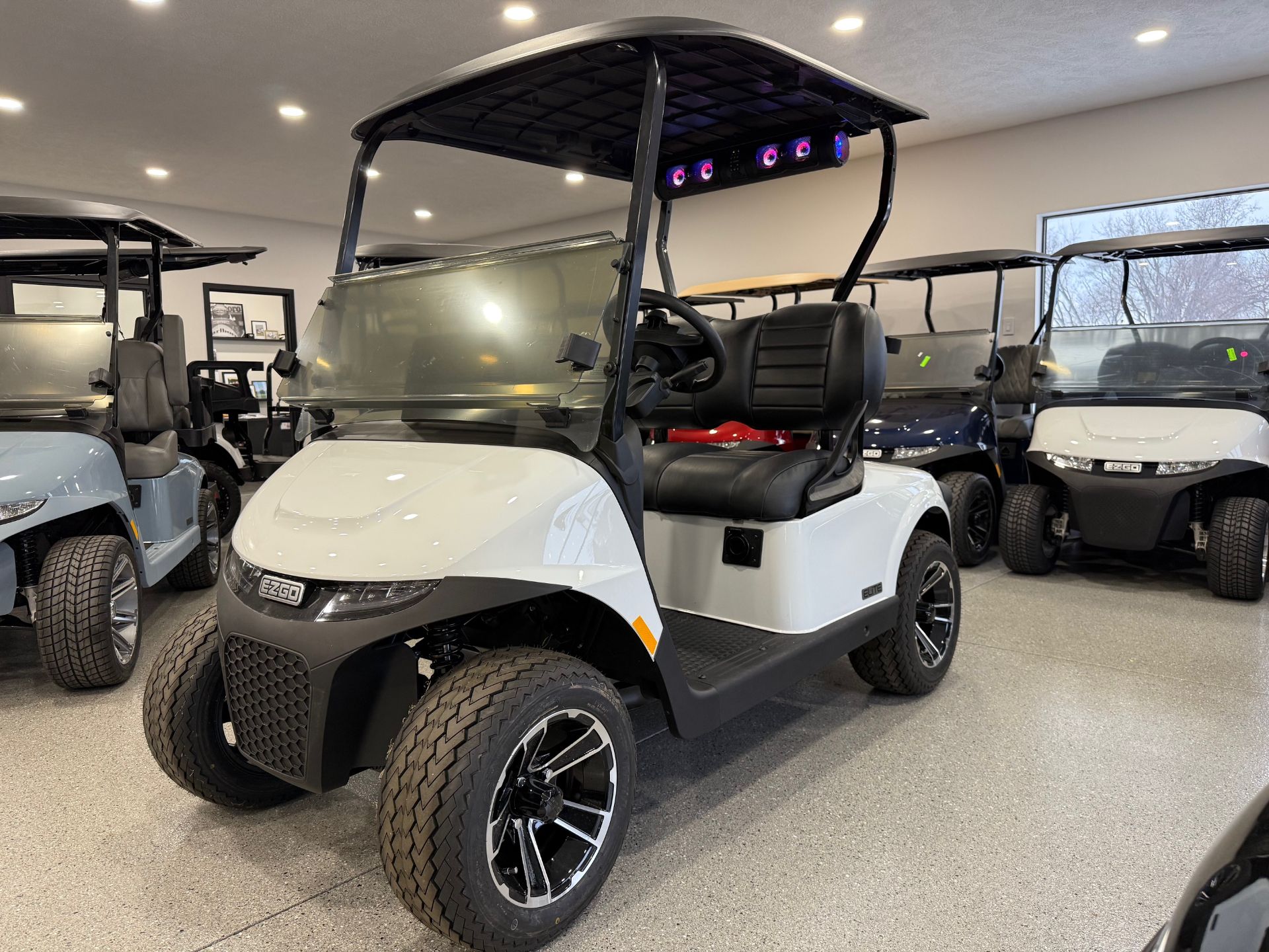 2026 E-Z-GO Freedom RXV ELiTE Lithium in Hawarden, Iowa - Photo 1