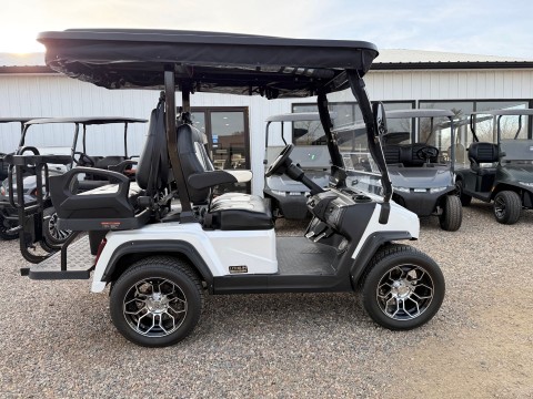 2024 Evolution Electric Vehicles D5 Ranger 2+2 in Hawarden, Iowa - Photo 2