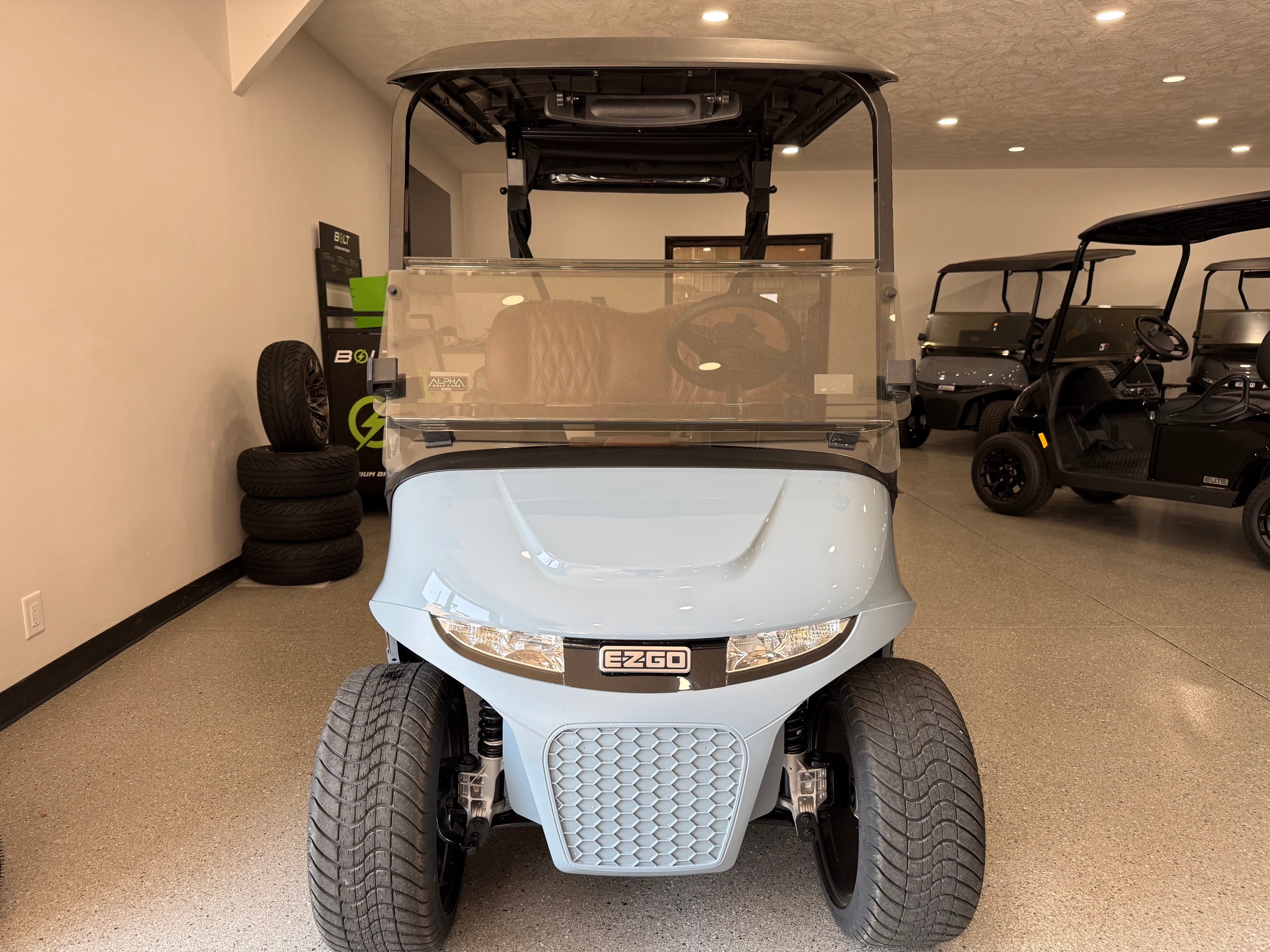 2026 EZGO RXV photo 4
