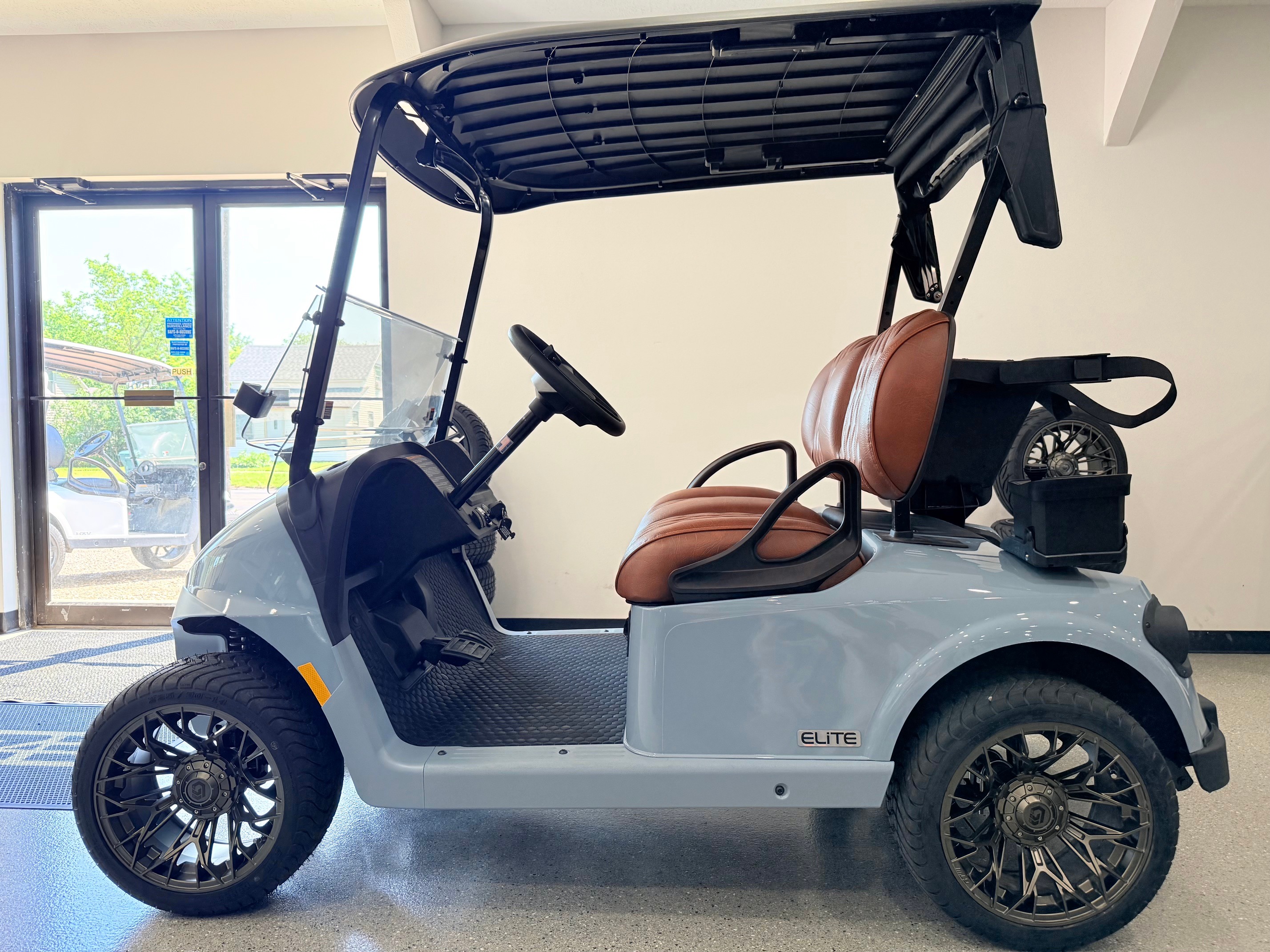 2026 EZGO RXV photo 2