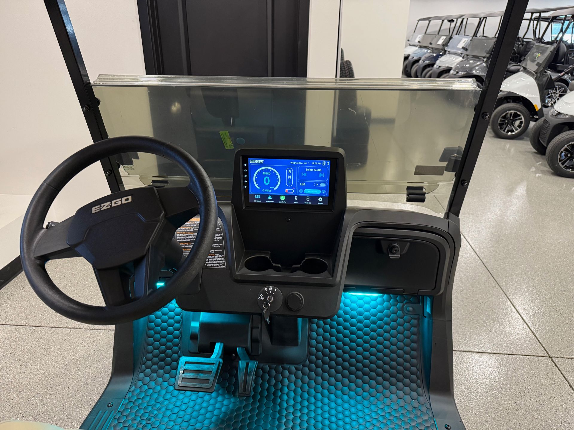 2026 E-Z-GO RXV 4 Touring ST 2.2 ELiTE in Hawarden, Iowa - Photo 5