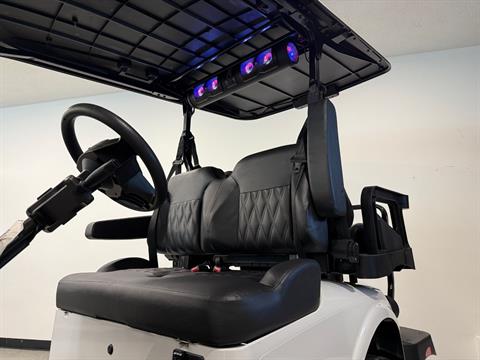 2026 E-Z-GO RXV 4 Summit XTL 4.2 ELiTE in Hawarden, Iowa - Photo 3