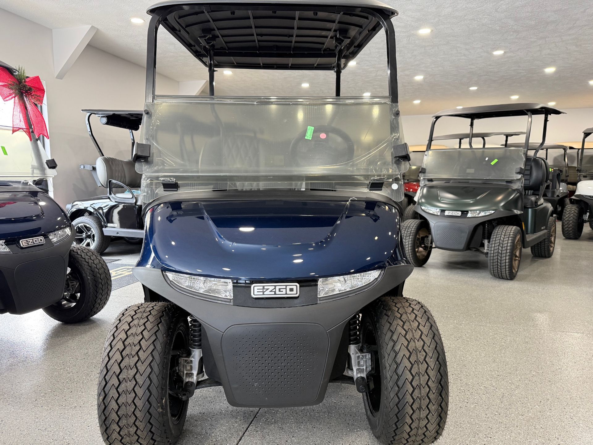 2025 E-Z-GO Freedom RXV 2+2 EX1 in Hawarden, Iowa - Photo 4