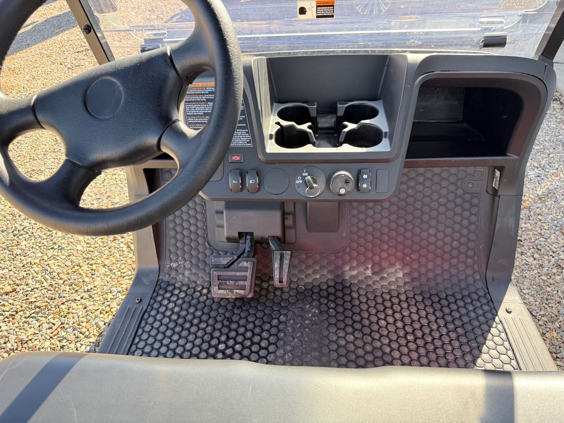 2024 E-Z-GO Valor 4 EX1 in Hawarden, Iowa - Photo 3