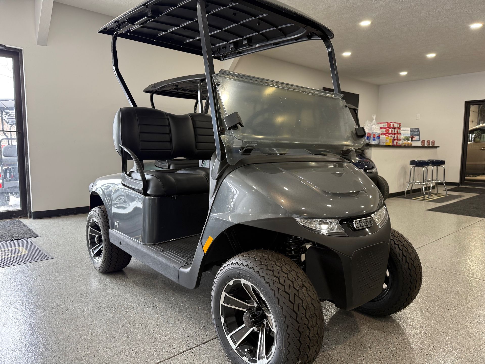 2025 E-Z-GO Freedom RXV EX1 in Hawarden, Iowa - Photo 1