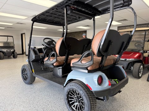 2026 E-Z-GO Liberty Summit XT ELiTE Lithium in Hawarden, Iowa - Photo 2