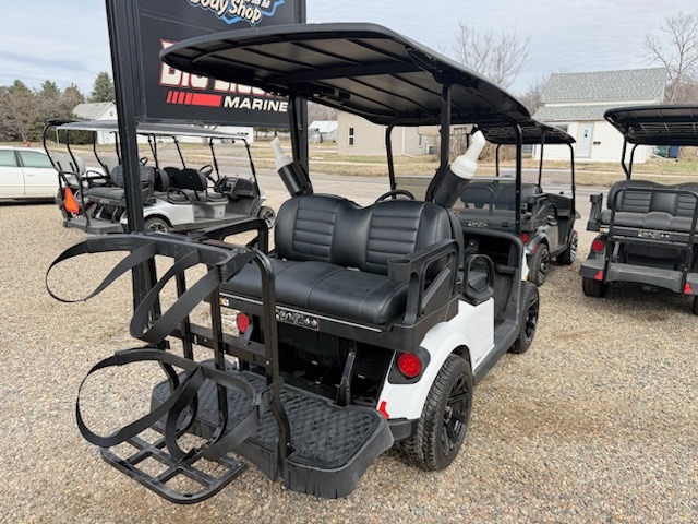 2022 EZGO Freedom photo 2