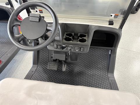 2026 E-Z-GO Freedom RXV2 ELiTE 2.2 in Hawarden, Iowa - Photo 2