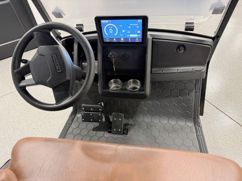 2026 E-Z-GO Express 4 Touring STL 13.5 Gas in Hawarden, Iowa - Photo 2