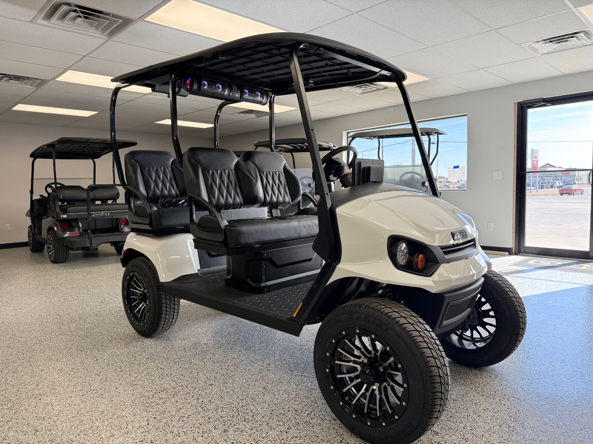 2026 E-Z-GO Liberty Summit XTL ELiTE Lithium in Hawarden, Iowa - Photo 1