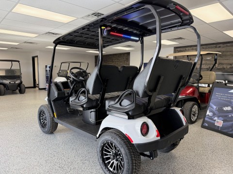 2026 E-Z-GO Liberty Summit XTL ELiTE Lithium in Hawarden, Iowa - Photo 2