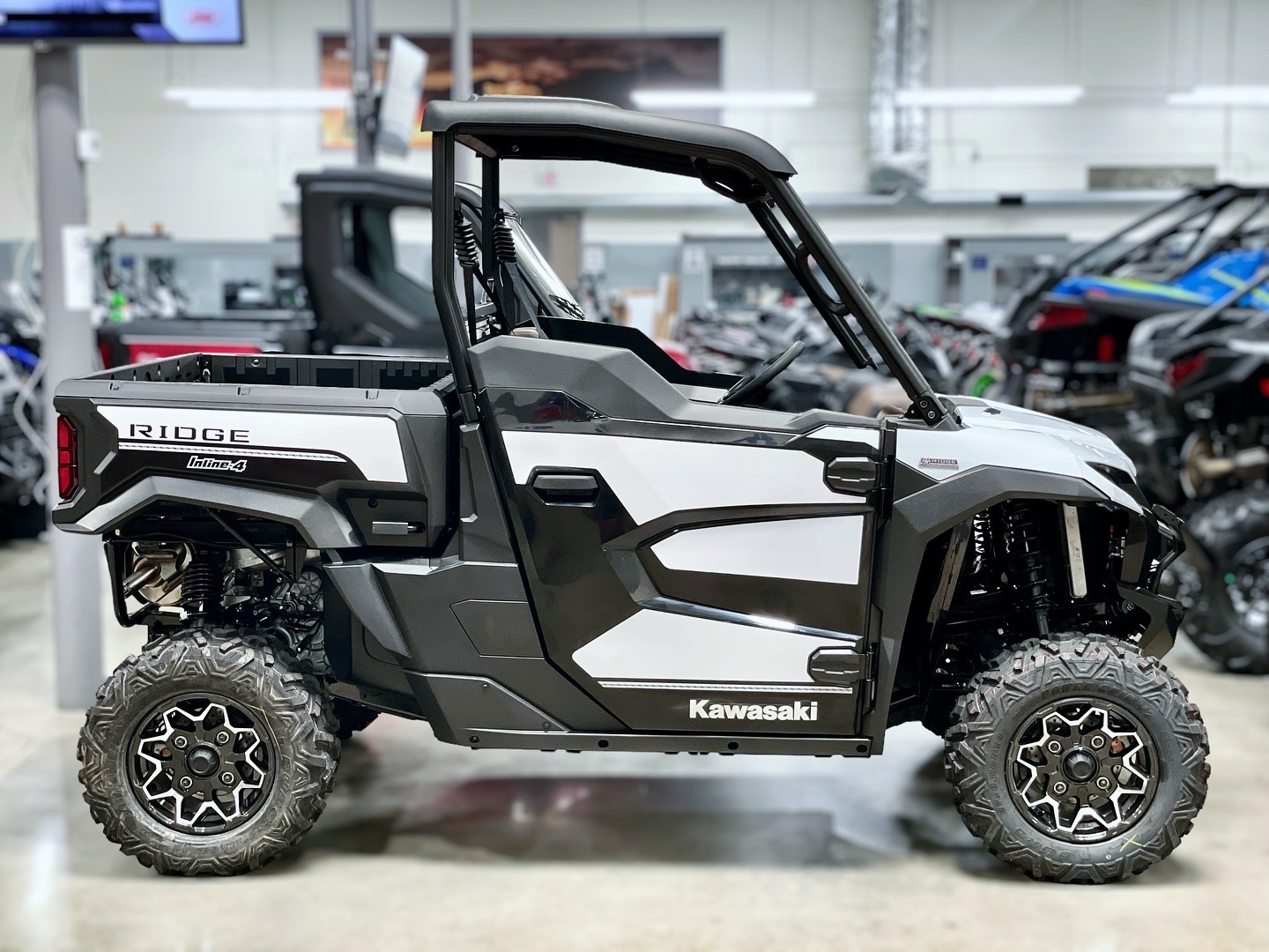 New 2024 Kawasaki RIDGE Ranch Edition Metallic Stardust White