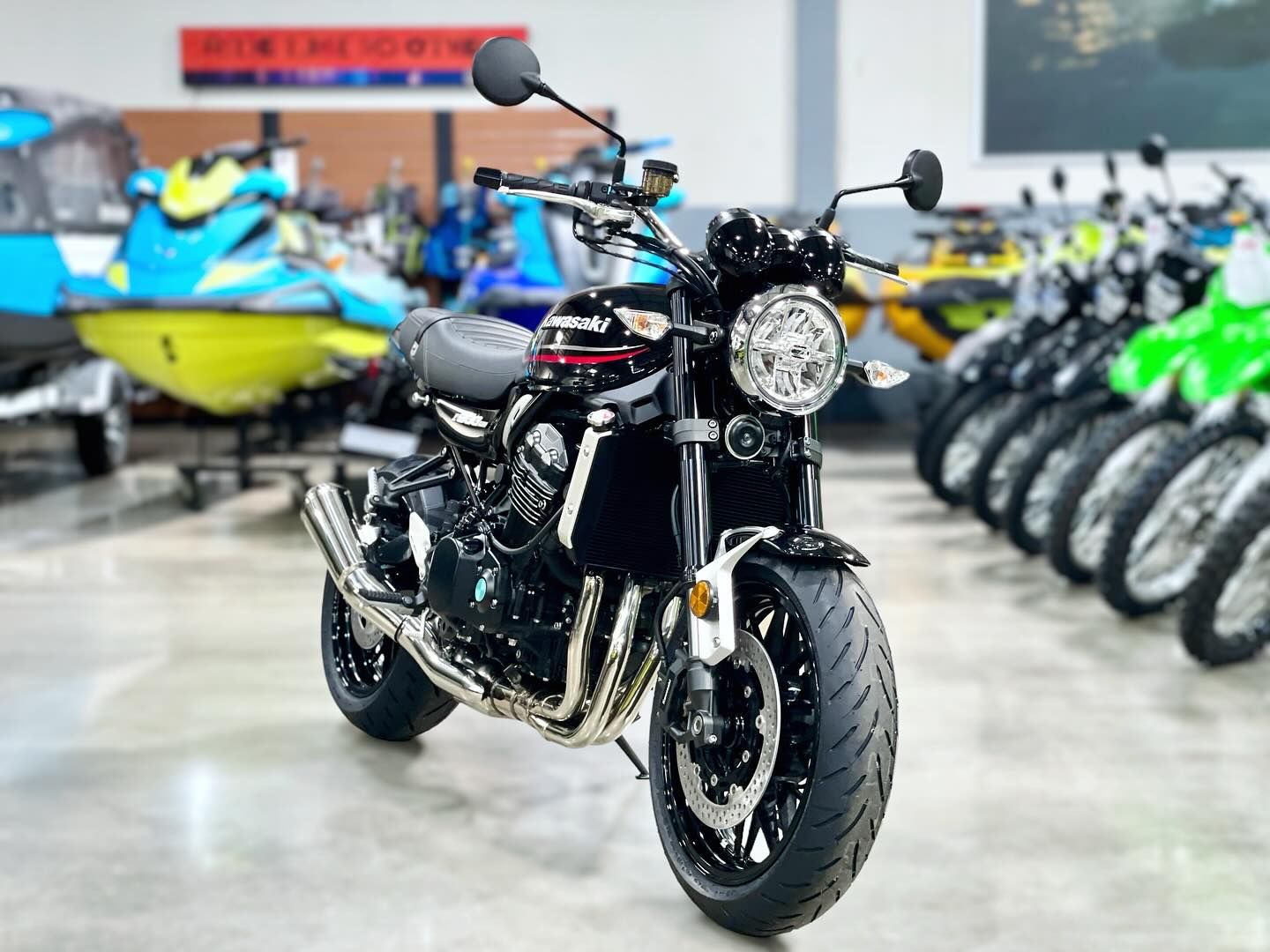 Ｚ９００ＲＳ New 2024 Kawasaki Z900RS ABS Metallic Diablo Black | Motorcycles