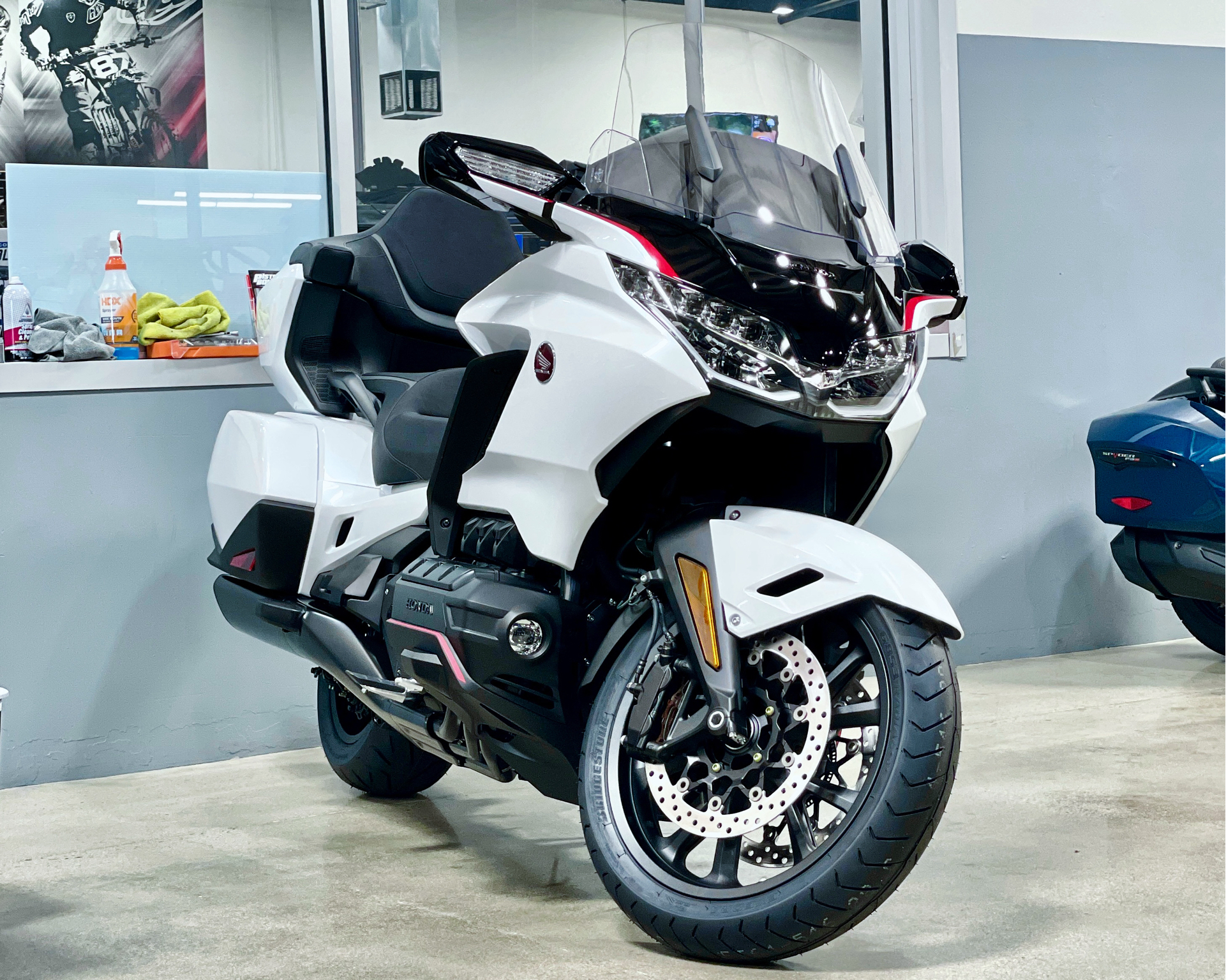 ホンダ　GOLD WING AIRBAG NAVI SC68 サービスマニュアル ホンダ GOLD WING AIRBAG NAVI SC68 サービスマニュアル ゴールド