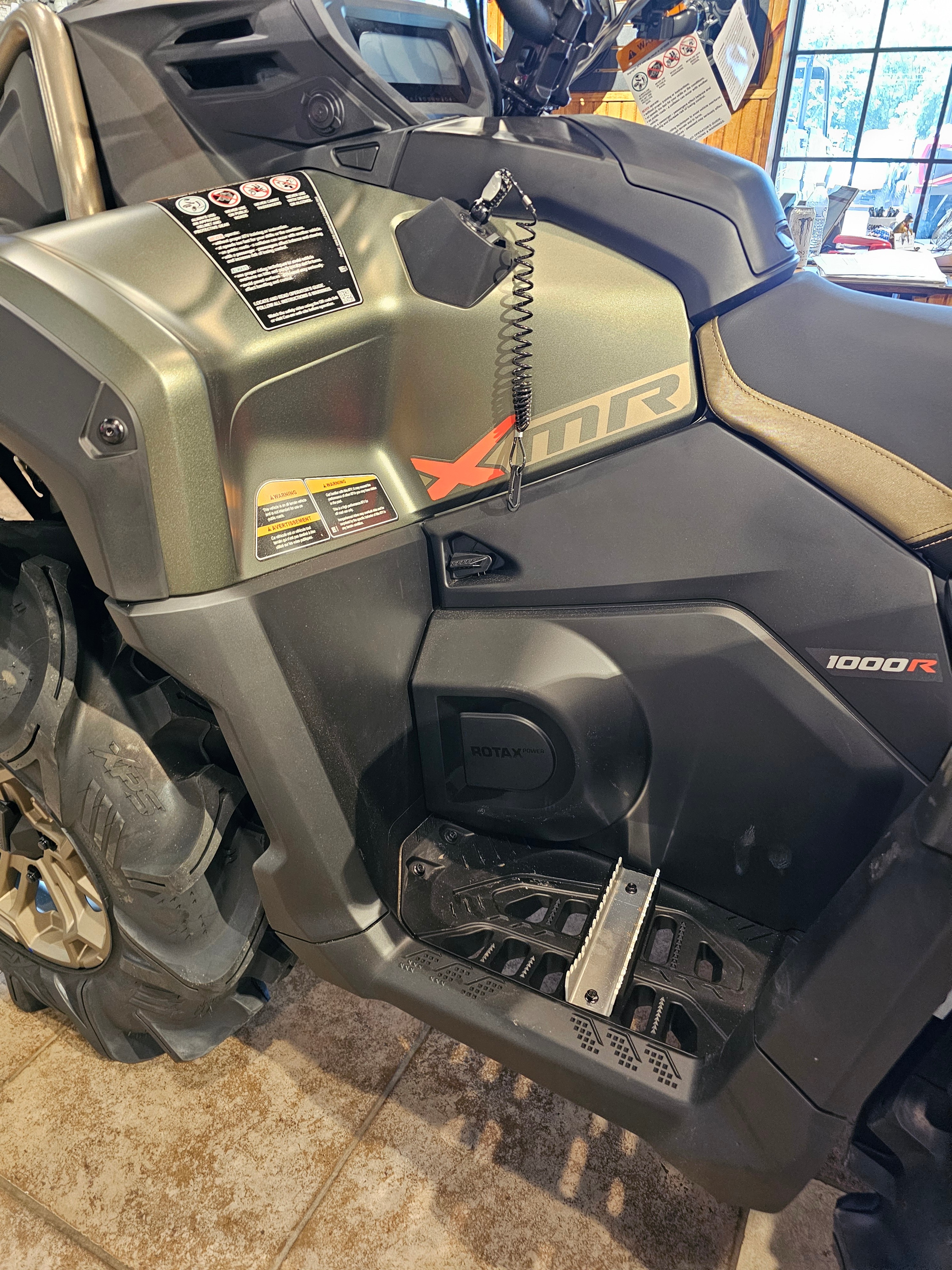 2026 Can-Am™ Outlander X MR 1000R 5