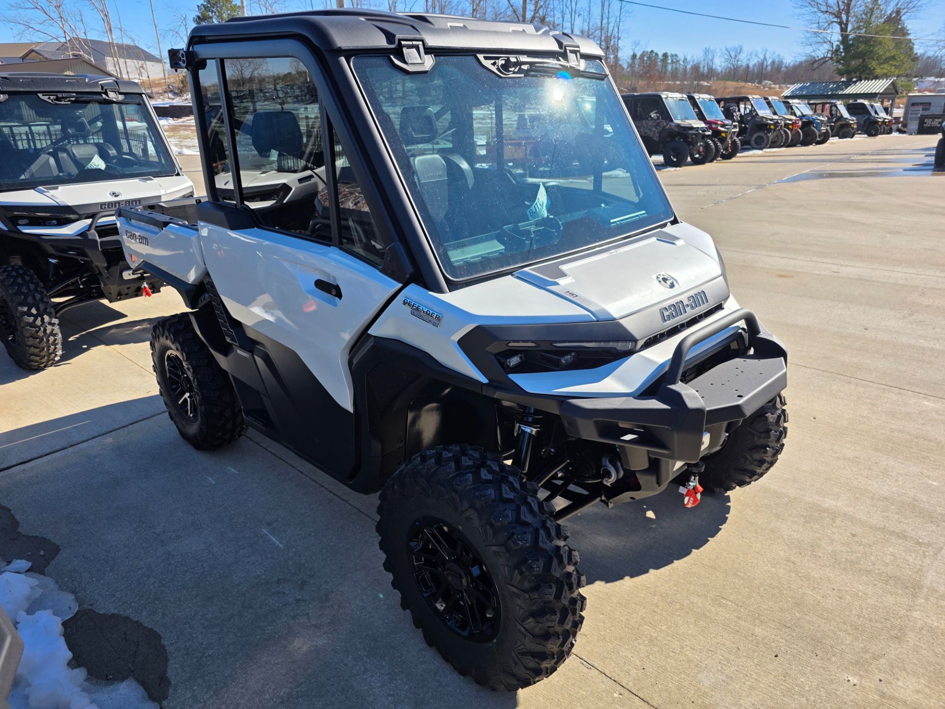2026 Can-Am™ Defender Limited HD11 1