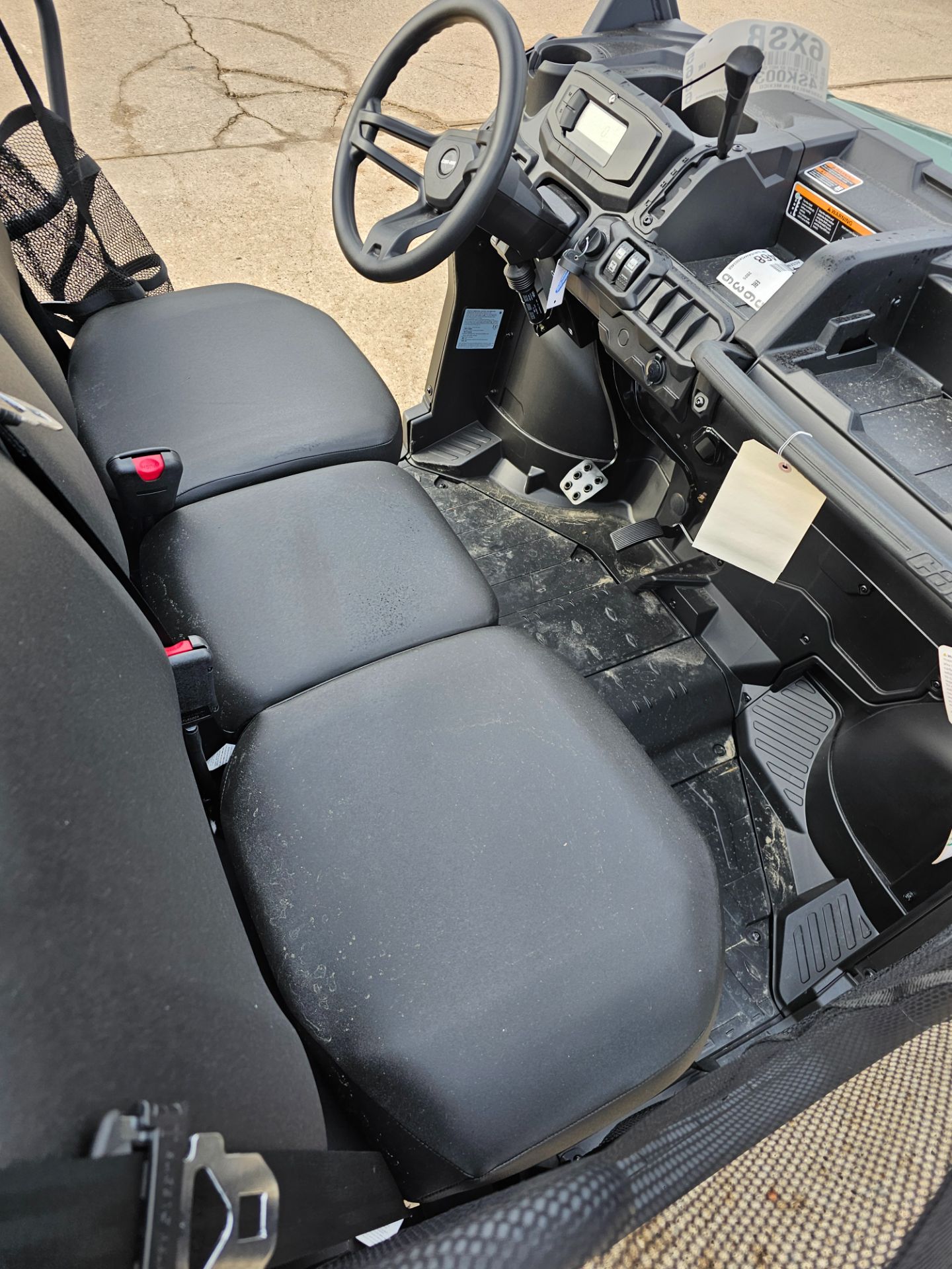 2026 Can-Am™ Defender HD7 2