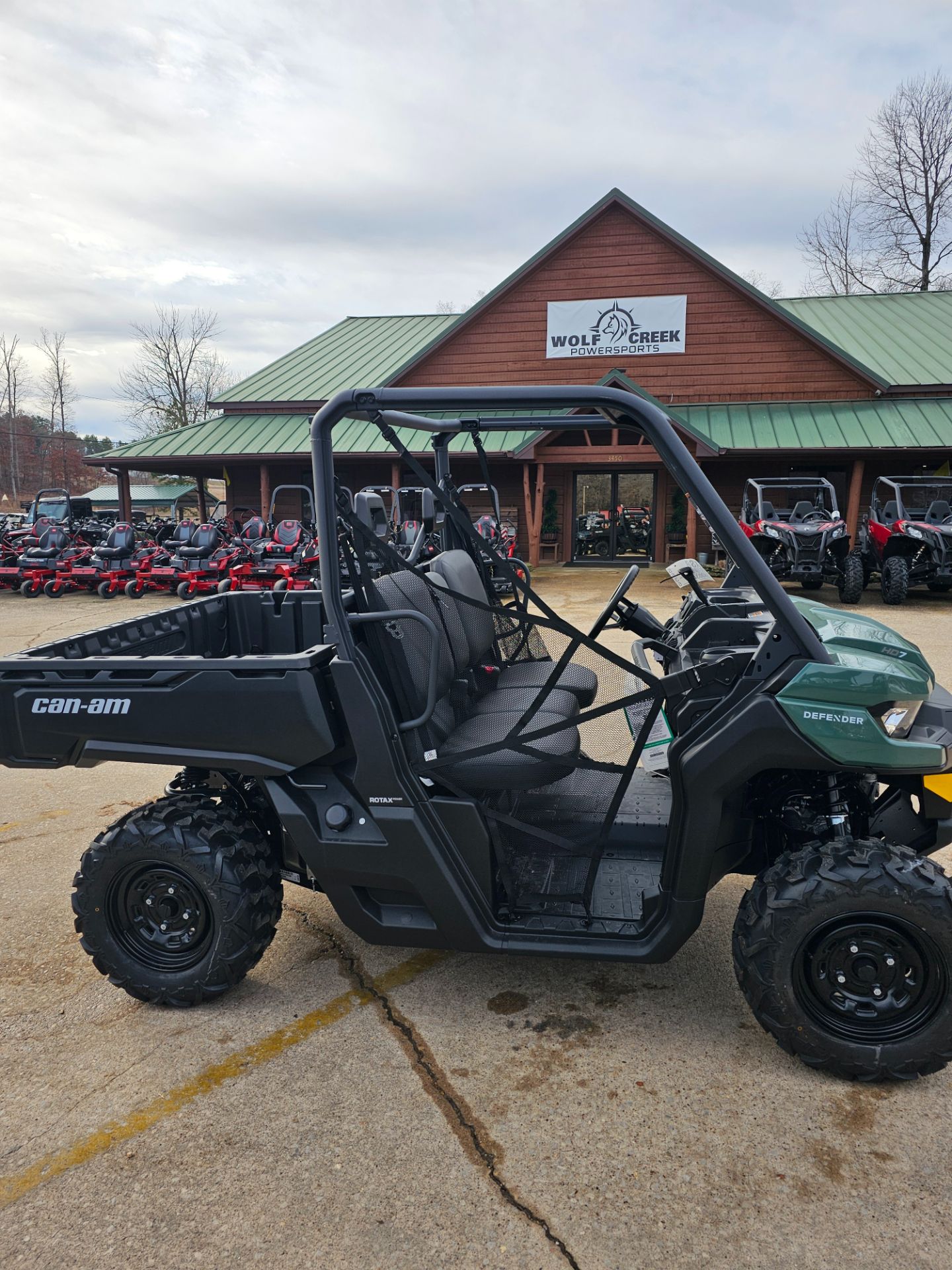 2026 Can-Am™ Defender HD7 3