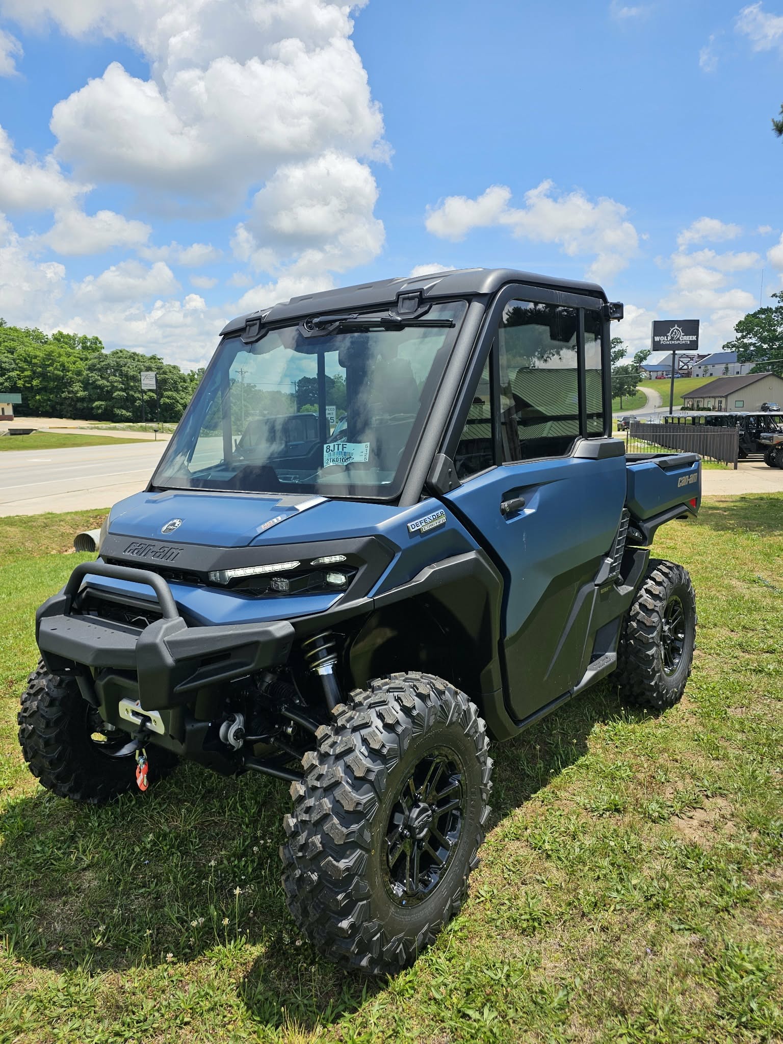 2026 Can-Am™ Defender Limited HD11 1