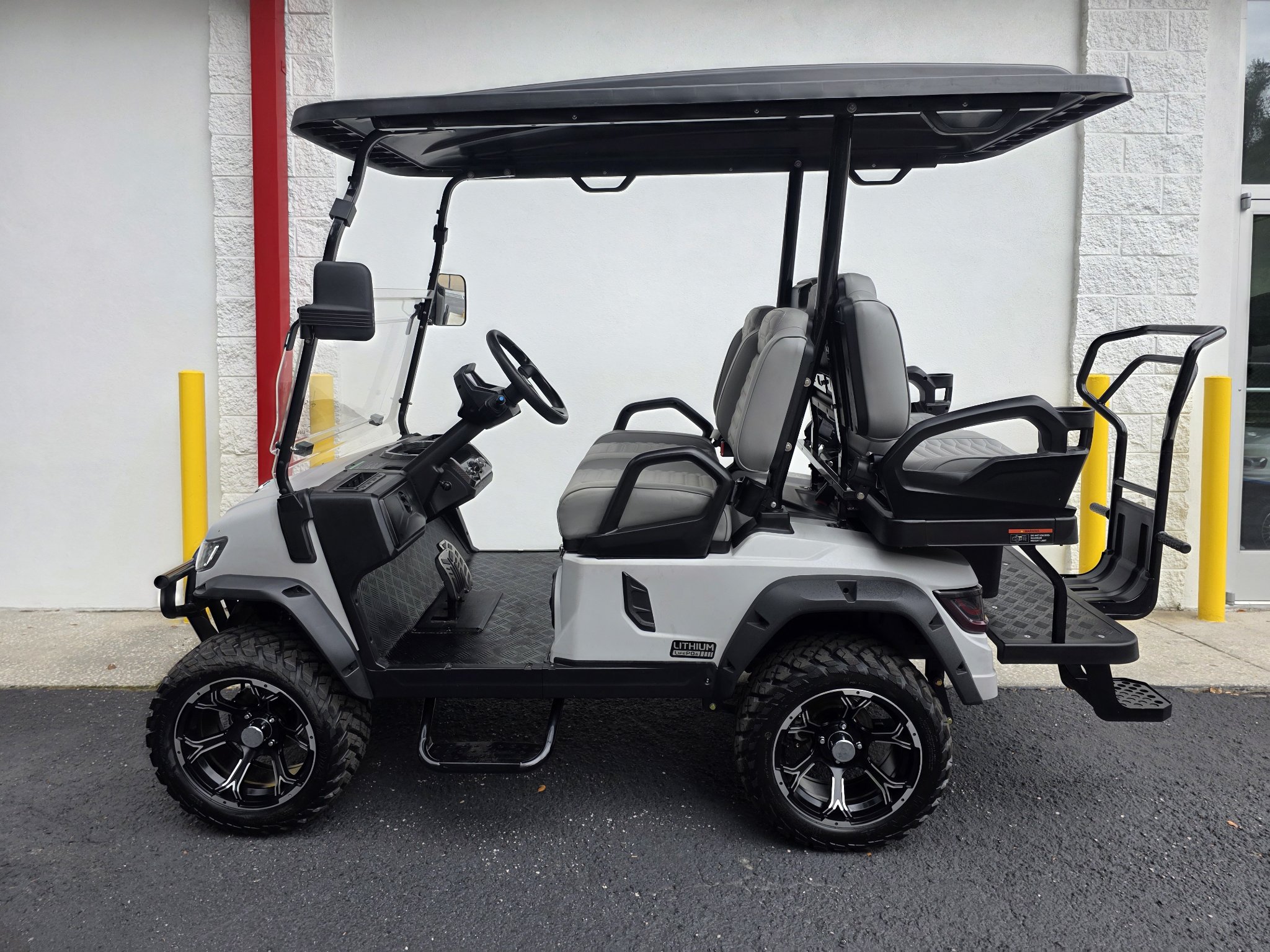 2026 Tara Electric Vehicles  Summit Air 2+2 LIFTED in Wesley Chapel, Florida - Photo 2