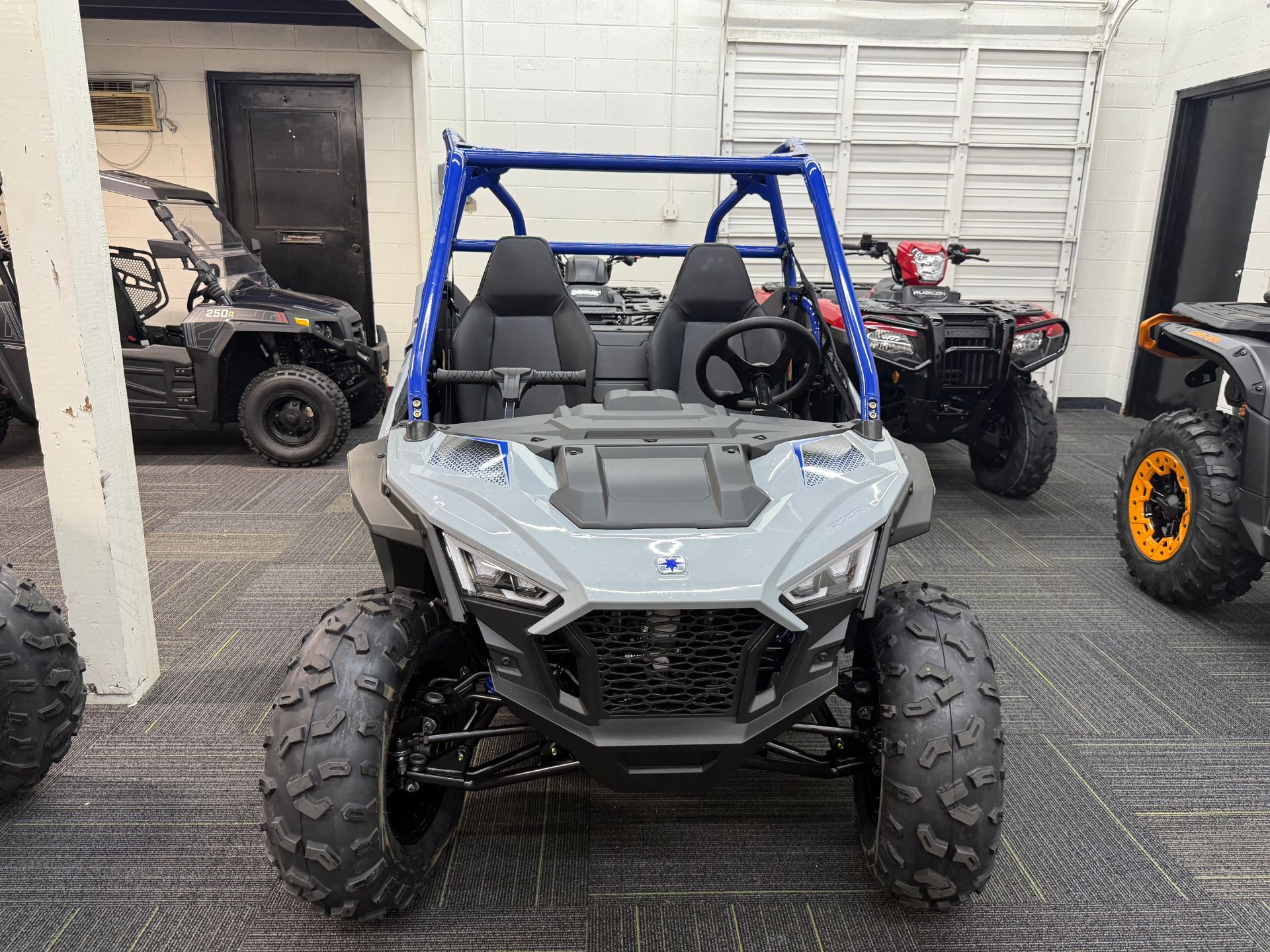 2026 Polaris RZR 200 EFI 4