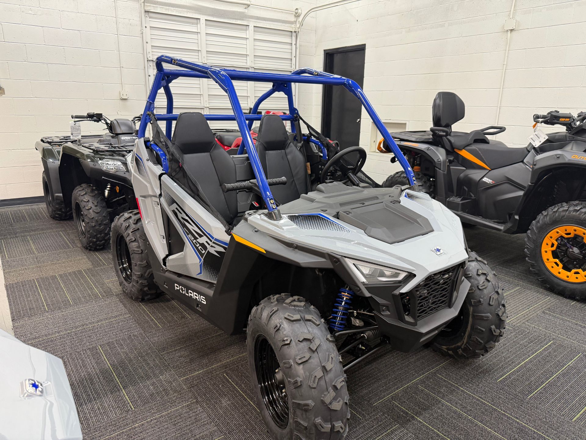 2026 Polaris RZR 200 EFI 5