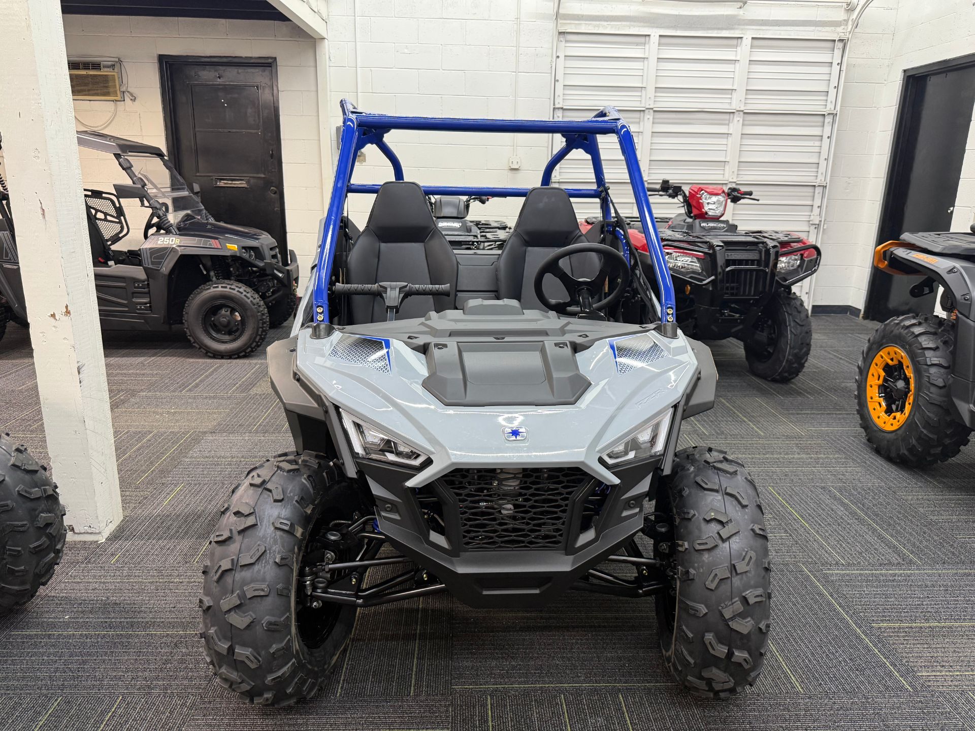 2026 Polaris RZR 200 EFI 4