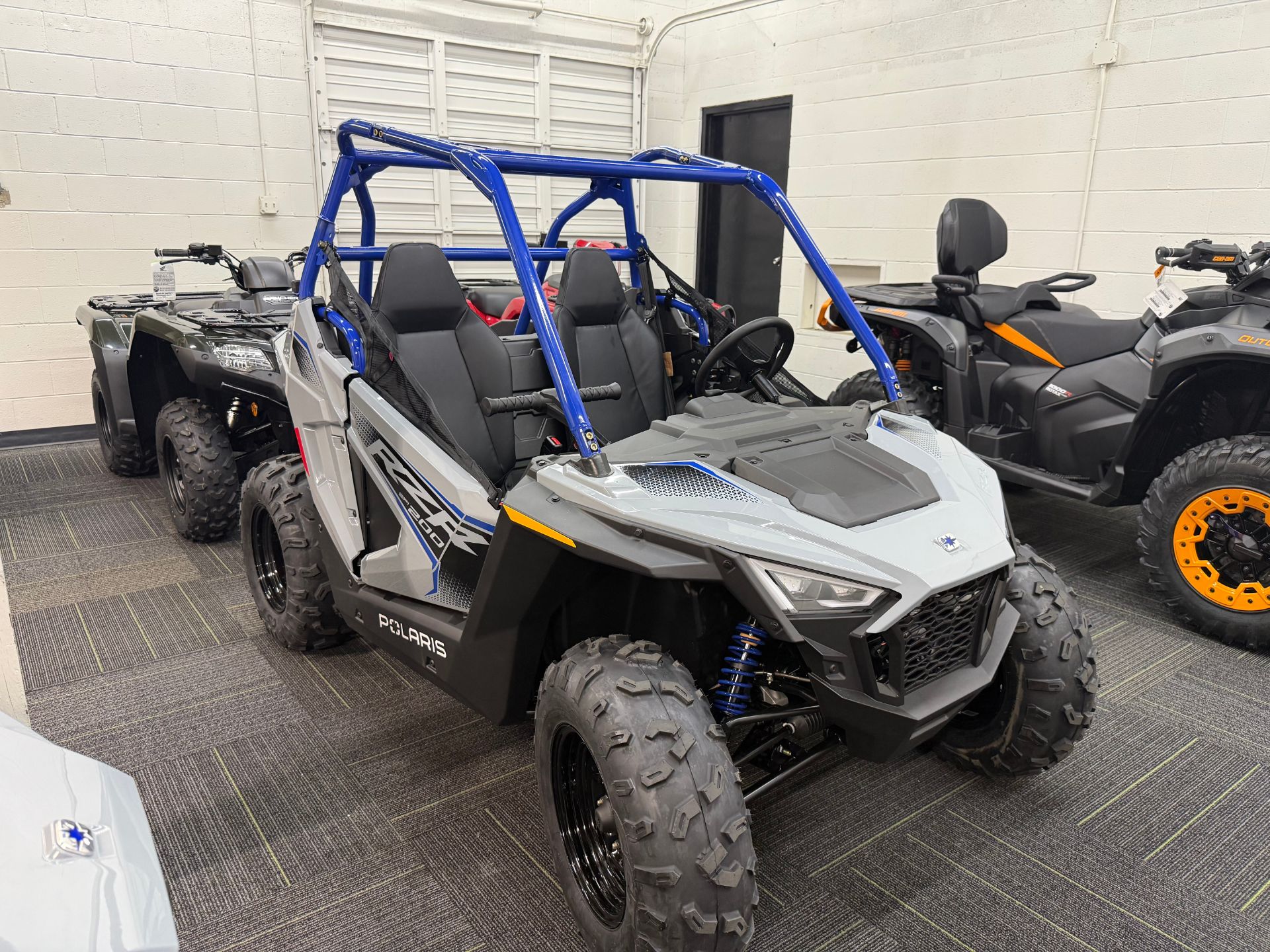 2026 Polaris RZR 200 EFI 5