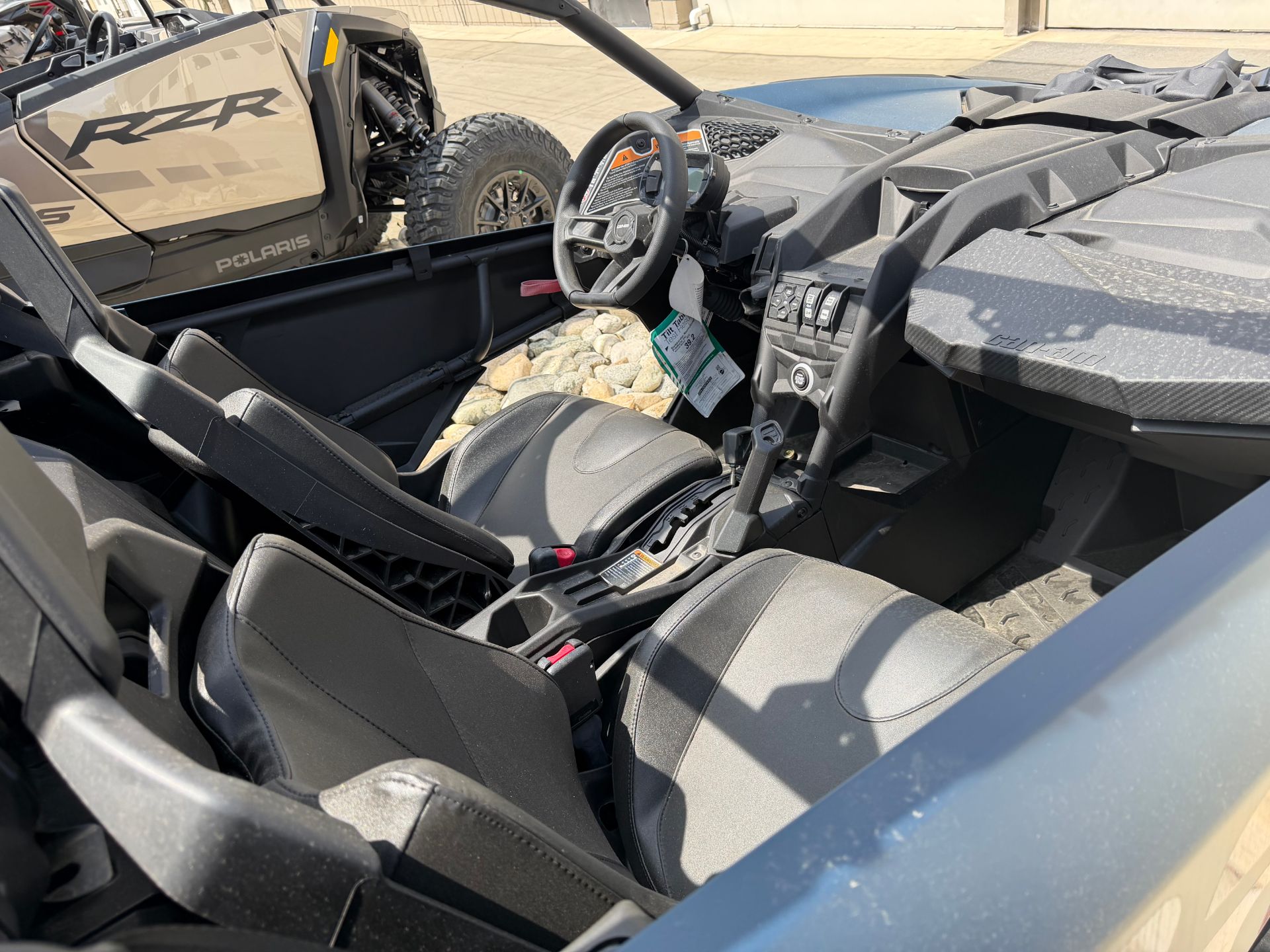 2026 Can-Am™ Maverick X3 DS TURBO 8