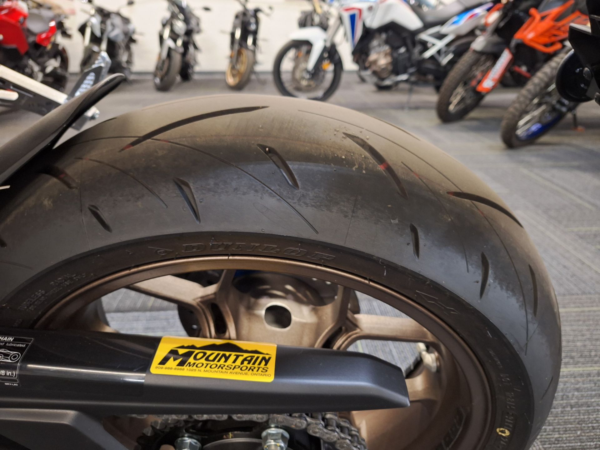 2024 Honda CB650R ABS 9