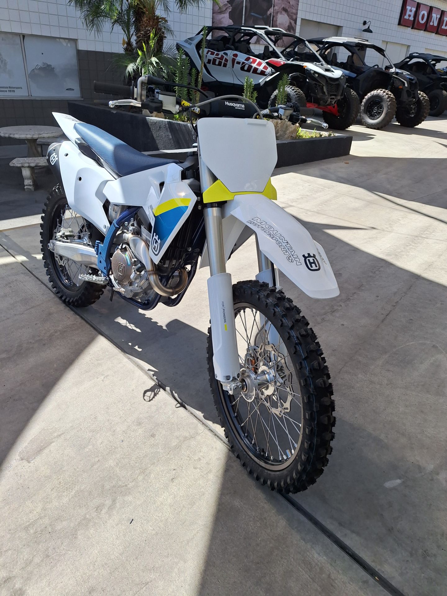 2025 Husqvarna FC 250 6