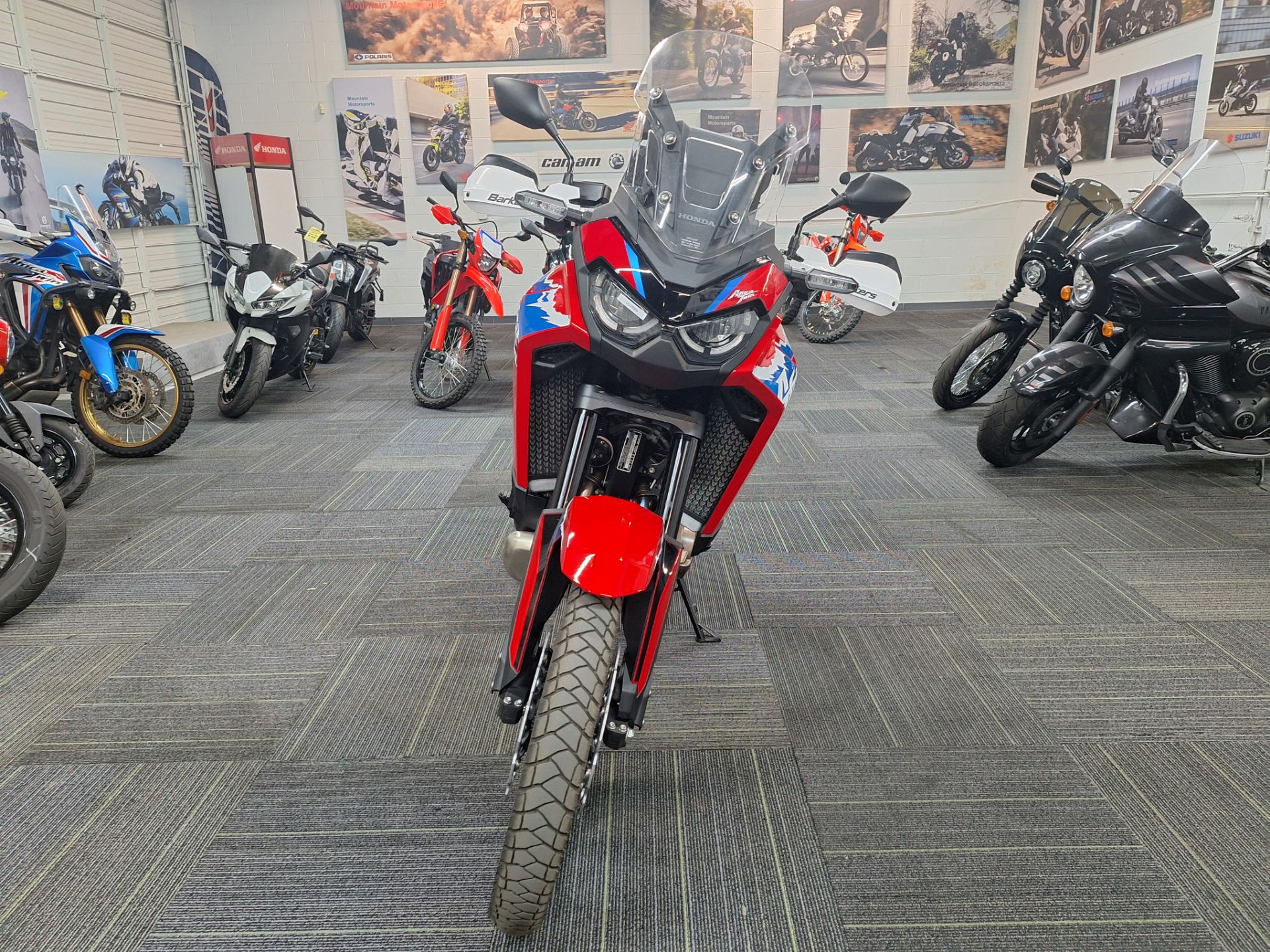 2024 Honda Africa Twin DCT 4